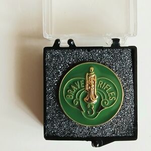 3rd Cavalry Regiment Lapel Pin "Brave Rifles"